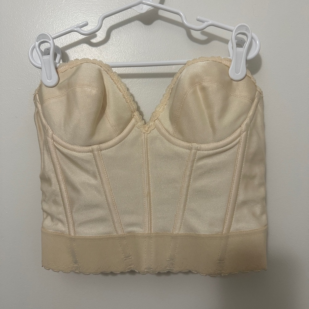 J C Pennies Vintage ILGWU Cream Lace Bustier corset  Top
